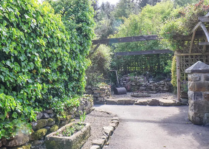 Wayside Farm Dairy *